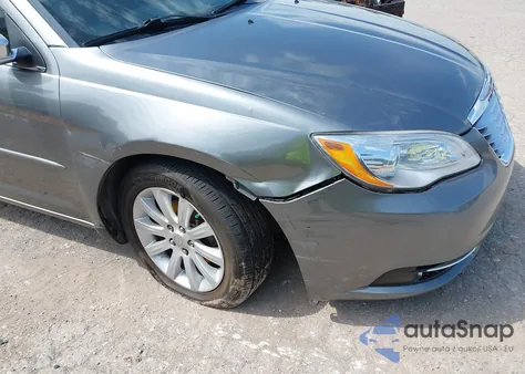 2013 Chrysler 200 Limited z USA, uszkodzony, nr VIN 1C3CCBCG5DN607792